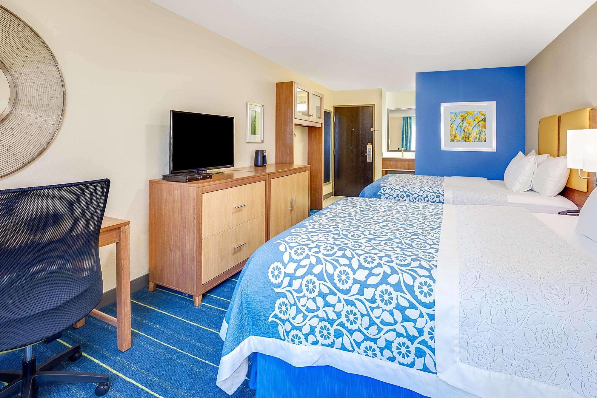 Arya Inn & Suites Farmers Branch Exterior photo